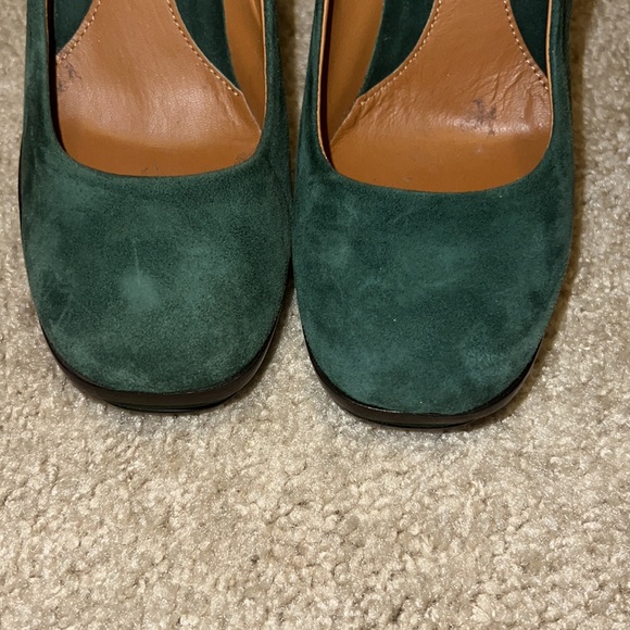 NWOT FENDI Oxblood Leather Pumps w Striped Stack Heel - Picture 2 of 11